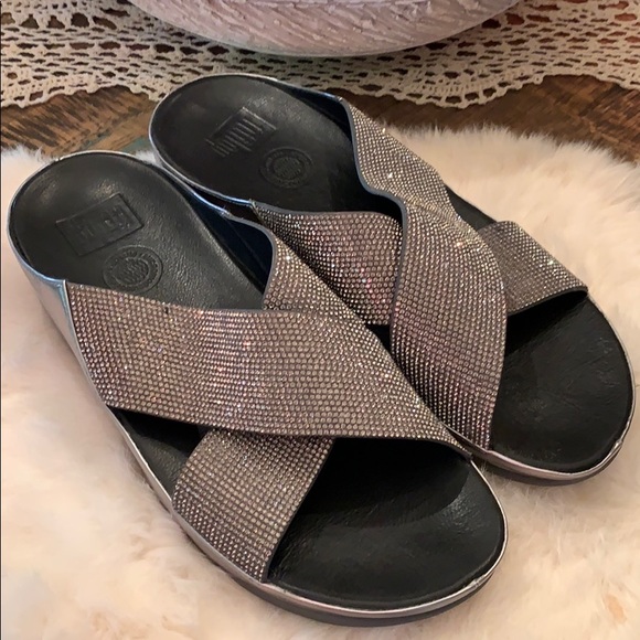 Shoes - Picture 5 of 8